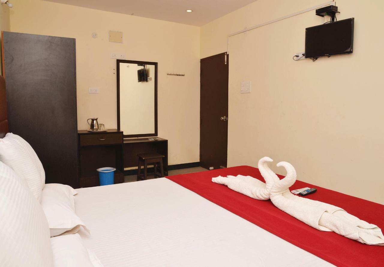 Hotel Krish Residency Maduraj Zewnętrze zdjęcie